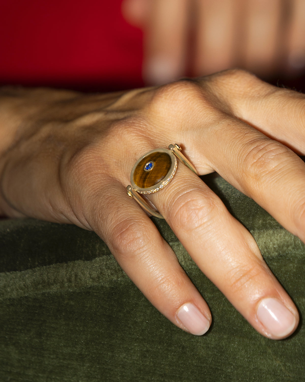 Ciambella Brillante Ring (Madreperla+Occhio di tigre)